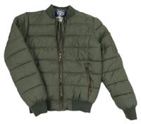 Khaki prošívaný zimní bomber C&A