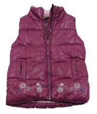 Tmavorůžová šusťáková prošívaná zateplená vesta s kytičkami Dopodopo