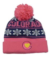 Tmavomodro-růžová vzorovaná pletená čepice s výšivkou a bambulí