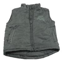 Tmavosivá šušťáková zateplená vesta s monster truckem