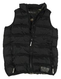 Čierna šušťáková zateplená vesta zn. Chapter young