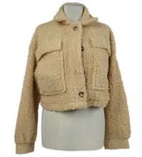 Dámská béžová huňatá crop bunda Shein 