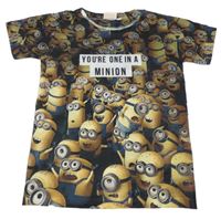 Žlto-modré vzorované tričko s nápisom a Mimoni