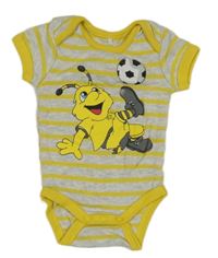 Šedo-žluté pruhované body s fotbalovým míčem a vosou