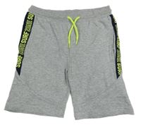 Šedé melírované teplákové kraťasy s nápisy Y.F.K.