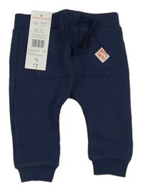 Nové - tmavomodré tepláky s kapsou F&F