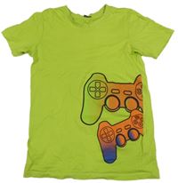 Svetlozelené tričko s ovladači