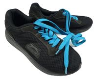 Černo-modré botasky Slazenger vel.36