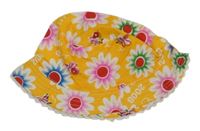 Žltý pláltěný klobúk s kvietkami