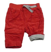 Červené menšestrové podšité nohavice s úpletovým pasom C&A