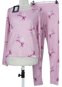 Dámske ružové pyžama s jednorožcami PrettyLittle Thing