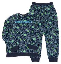 Tmavomodré vzorované sametové pyžamo s nápisem 