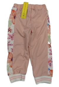 Nové - Světlerůžovo-bílé tepláky s květy 