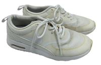 Smetanové koženkovo/textilní botasky Nike vel. 35