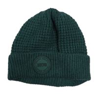 Tmavozelená pletená čapica s nášivkou Tu