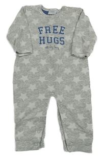 Šedo-bílý overal s hvězdičkami a nápisem 