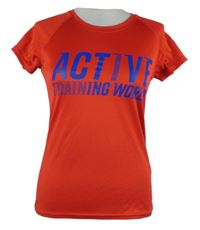 Dámské červené sportovní tričko s nápisy 