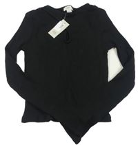 -Nové Čierne rebrované crop tričko s prestrihom River Island