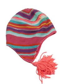 Barevná pruhovaná čepice s třásněmi 