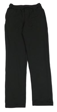 Čierne teplákové nohavice