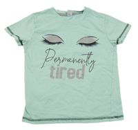 Mátové tričko s řasami a nápisy 