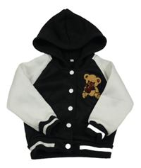 Čierno-biela baseballová mikina s medvěďom a kapucňou