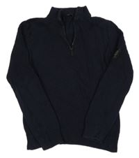 Tmavomodrý vzorovaný sveter s rolákom George