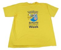 Žlté tričko s Pikachuem a nápismi Fruit of the Loom