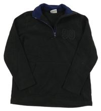 Čierna fleecová mikina s číslom Yigga