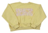 Žltá oversize crop mikina s nápismi a motýlikmi LINDEX