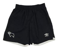 Čierne športové kraťasy s logom UMBRO