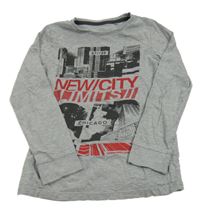 Šedé triko s nápisy C&A