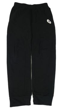 Černé tepláky s logem converse