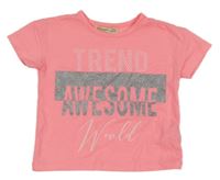 Neónově ružové športové tričko s nápisom