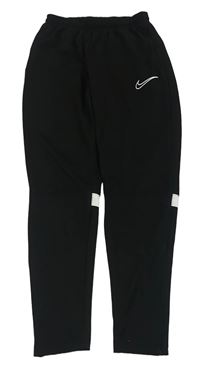 Čierne športové tepláky s logom Nike
