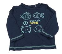 Tmavomodré tričko s rybami