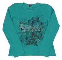 Zelené triko s květy s nápisem S. Oliver