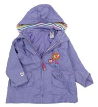 Fialová šušťáková jarná bunda s mačičkou a číslom a golierikom a kapucňou C&A