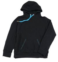 Černá mikina s kapsou a kapucí