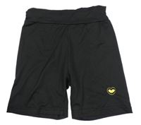 Černé kraťasy se srdíčkem