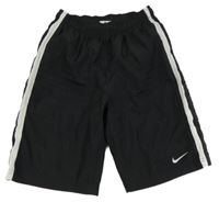 Černo-bílé šusťákové funkční sportovní kraťasy Nike