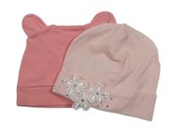 2x čepice - růžová s kvítky + růžová s oušky 