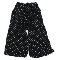 Čierne bodkovaná é culottes nohavice s opaskom