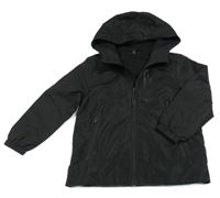 Čierna šušťáková jarná bunda s kapucňou F&F