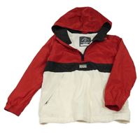 Bílo-černo-červená šusťáková jarní větrovka s nášivkou a kapucí George