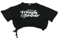 Čierne crop tričko s bielým nápisom Page one young