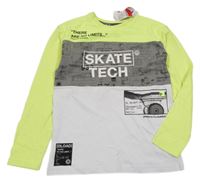 Bílo-šedo-neonově žluté triko se skateboardem a nápisy C&A