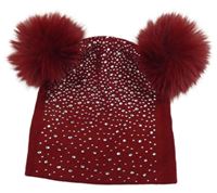 Červená čepice s kamínky a bambulkami 