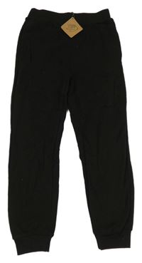 Nové - Černé tepláky 