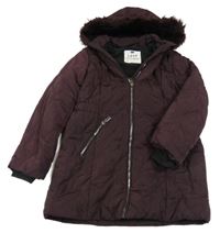 Mahagonová šusťáková prošívaná zateplená bunda s kapucí s kožešinou F&F